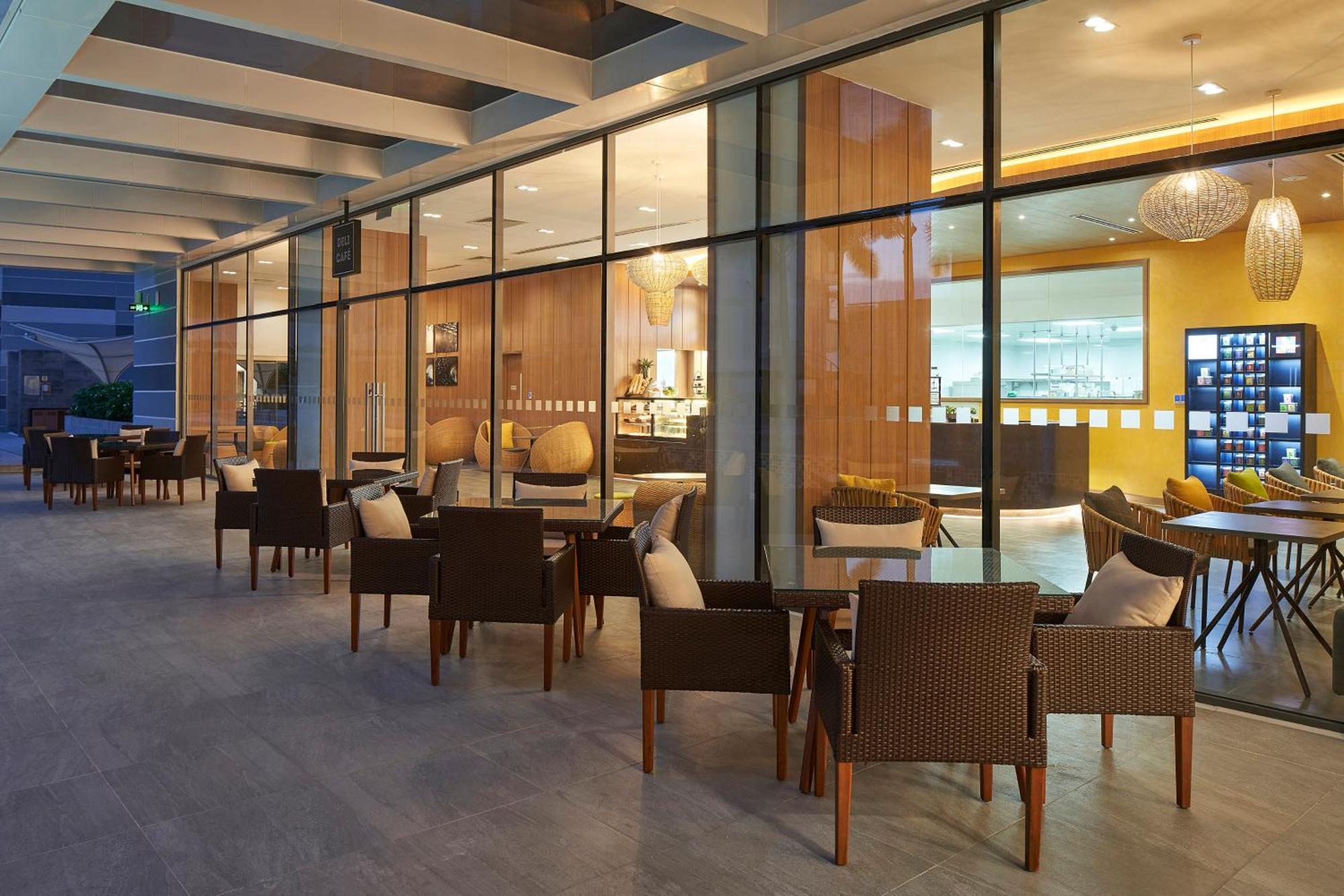 Holiday Inn & Suites Saigon Airport By Ihg Bandar Ho Chi Minh Luaran gambar