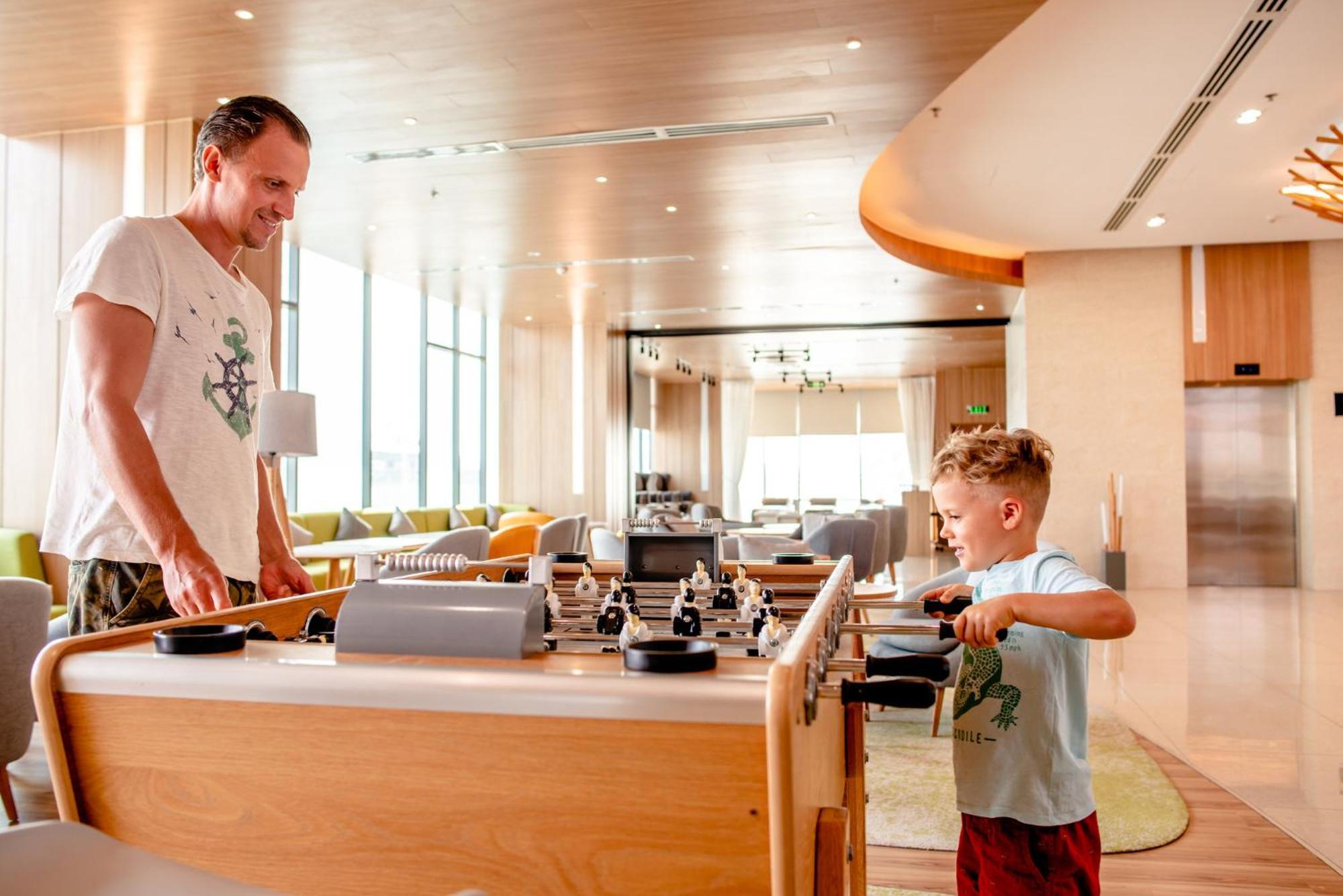 Holiday Inn & Suites Saigon Airport By Ihg Bandar Ho Chi Minh Luaran gambar